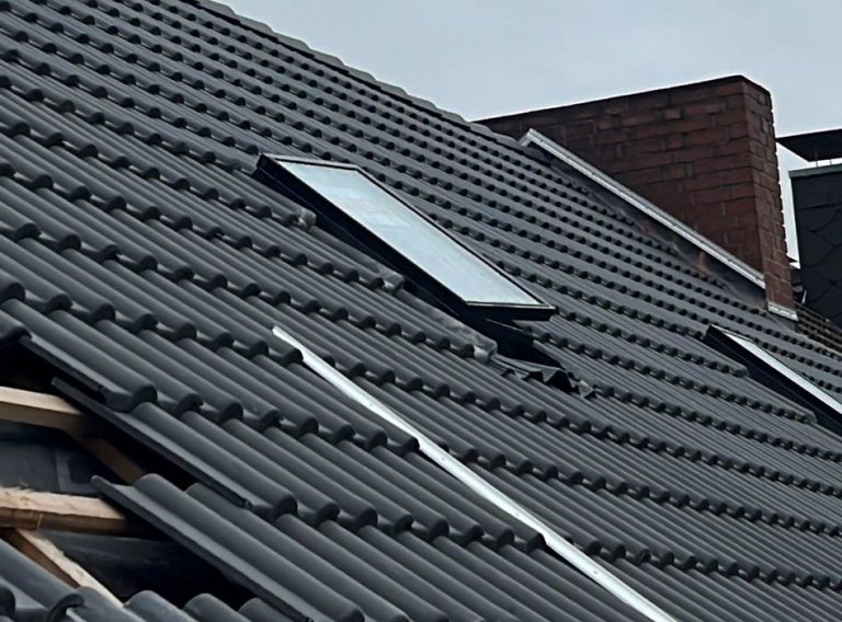 Bild-eines-daches-repariert-durch-die-Firma-Alpi-Bedachungen-in-Castrop-Rauxel